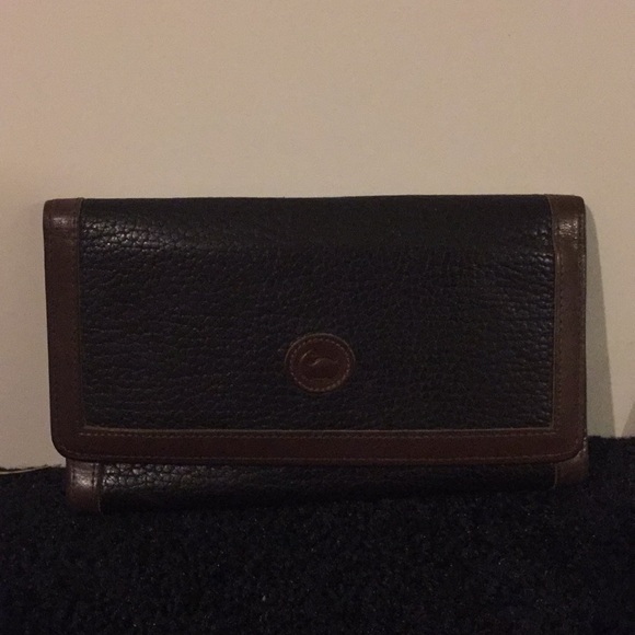 Dooney & Bourke Handbags - Vintage Dooney & Bourke Leather Wallet